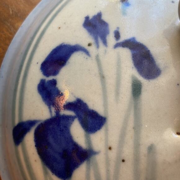 Signed Mason Holder Iris Texas Art Pottery Lidded Dish Heavy Flower‎ - Picture 2 of 8